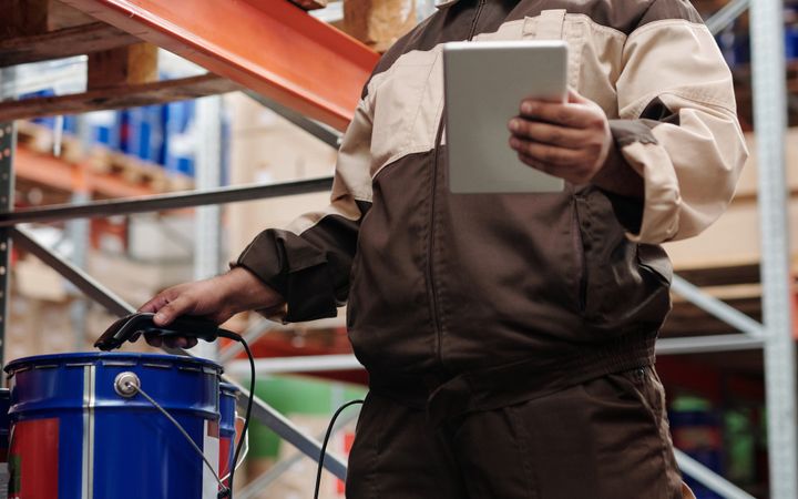 Barcode or QR code: which is better